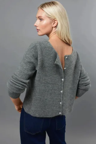 Ultraweicher Rundhalsausschnitt-Cardigan mit Knöpfen und doppelt nutzbar