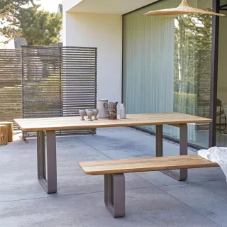 Gartentisch aus massivem Teakholz und Aluminium Harper 6/8 Pers.