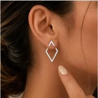 XCOAST Ohrstecker-Set XCOAST Ohrstecker Damen Cut-Out Edelstahl 316L Silber (Geschenkidee Ohrringe Damen, 2-tlg., in Geschenketui), pflegeleichter, langlebiger Schmuck, rostfrei