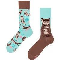 Many Mornings Freizeitsocken Many Mornings Socken Otter Stories (1 Paar, 1-Paar, 1 Paar) immer ein dismatching Paar