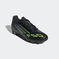 adidas Performance F50 CLUB KUNSTRASEN NEUERER GENERATION, HART- UND ASCHENPLÄTZE Fußballschuh geeignet für Rasen- und Kunstrasenplätze