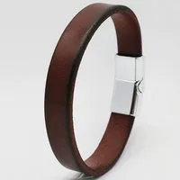 Ware aus aller Welt Lederarmband braunes Armband aus Leder mit Magnetverschluss Herren / Damen 20 cm