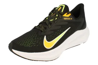 Nike Zoom Winflo 7 Herren Schwarz Turnschuhe