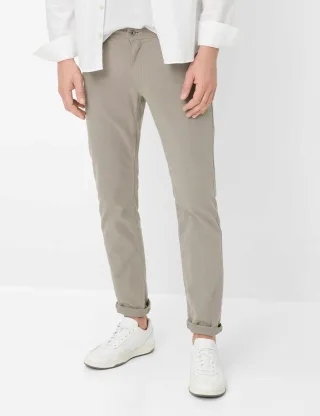 Brax Herren Five-Pocket-Hose Style CHUCK WALNUT, hellbraun, Gr. 46/32