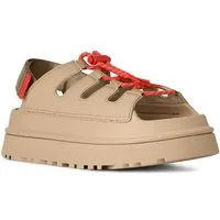 UGG GOLDENGLOW TOGGLE SANDAL Plateausandale Plateau, Klettschuh, Riemchensandale mit Kontrast-Details
