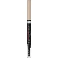 L'ORÉAL PARIS Augenbrauenpflege INFAILLIBLE 24H FILLING TRIANGULAR PENCIL, sorgt für ausdrucksstarke Brauen den ganzen Tag