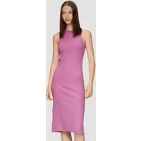 QS Midikleid Kleid Elastisches Rippkleid im Slim Fit mit Rückenausschnitt