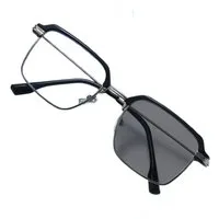 Blusmart Lesebrille Unisex-Lesebrille, Phototrope Gläser/Hohe Auflösung, Blaulichtfilter/Inkl. Etui