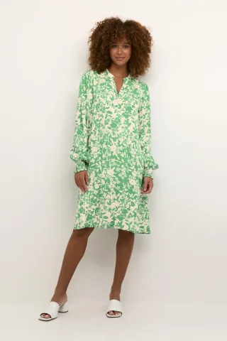 Kleid Relaxed fit green