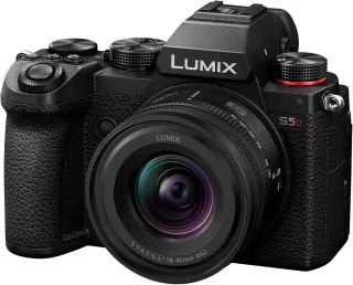 Panasonic Lumix DC-S5D [24.2MP Live View Touchscreen 3"] schwarz inkl.Panasonic Lumix S 18-40mm 1:45-63 Objektiv schwarz