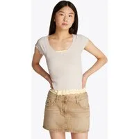 Tommy Jeans Kurzarmshirt TJW SLIM VNECK GMD RIB SS mit Rollkanten, im femininen Stil