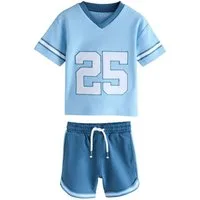 Next Shirt & Hose Varsity-Set mit Kurzarmtop und Shorts (2-tlg)