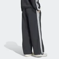 adidas Sportswear Sporthose ICONIC, GEWEBT, WEITES BEIN