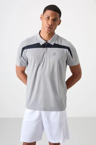 Herren Farbblockiertes Polo-T-Shirt