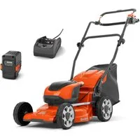 Husqvarna Akkurasenmäher LC 137i inkl. Akku und Ladegerät, bis zu 300 m², leichtes kompaktes Design für kleine Gärten
