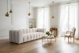 Sofa Designersofa SOLVIE 4-Sitzer in Stoff Moly Creme