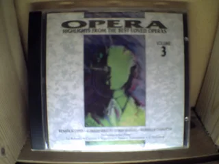 OPERA. HIGHLIGHTS FROM THE BEST LOVED OPERAS. VOL 3. CD TRXCD 154. 5014585031545.
