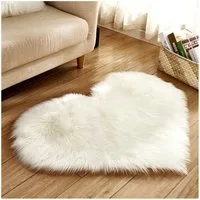 Sunicol Hochflor-Teppich Kunstfell Herz Teppich, Weich Plüsch, Flauschig Fußmatte Badematte, Herzform 30cm*40cm, Waschbar Weicher Shaggy Flauschige Langflor Badteppich