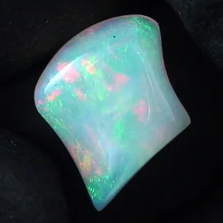 3,67 ct. Crystal Opal aus Brasilien – Farbvielfalt in Multicolor