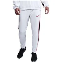 Nike Sporthose Nike Performance Academy Trainingshose Weiß Shorts