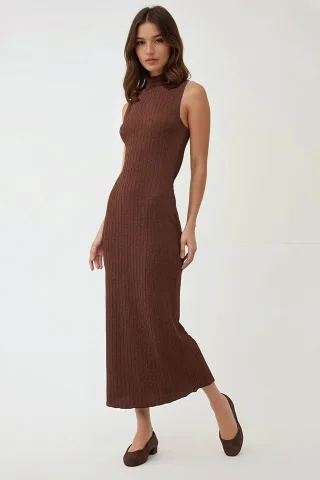 Strukturierter Halsband Bodycon Maxikleid
