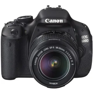 Canon EOS 600D (Rebel T3i) [18MP Full HD 3"] schwarz inkl. EF-S 18-55mm 1:35-56 IS II + EF-S 55-250mm 1:40-56 IS Objektiv