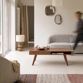 Couchtisch Niels aus massivem Akazienholz 115 cm