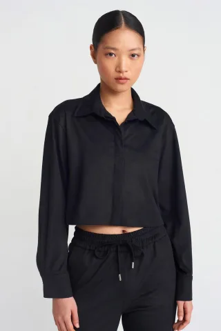 Damen geschnittenes Faux-Suede Knopfhemd