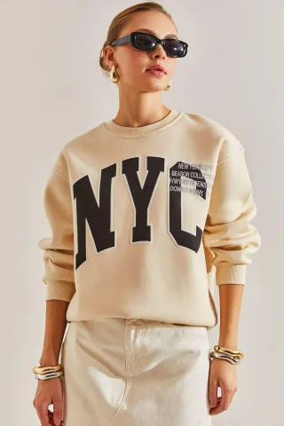 Übergroßer Sweatshirt mit Rundhalsausschnitt und Logo