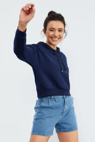 Lässiges Kapuzensweatshirt mit Bindegürtel