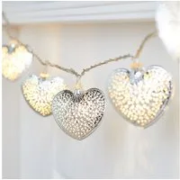 Lights4fun LED-Lichterkette 20er Metall Herzen Lichterkette silber