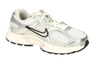 NIKE HQ7901 104 V5 RNR WOMEN'S Chunky Sneaker White/Lt Orewood Textil/Mesh