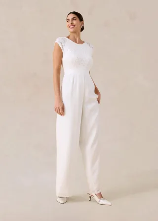 bonprix Overall aus feinem Chiffon mit Spitze, weiß, Gr.36, Overall aus feinem Chiffon mit einem Taillen-Einsatz und floraler Spitze im Oberteil