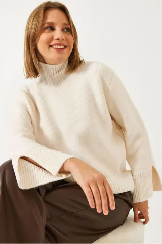 Rollkragen-Relaxed-Fit-Pullover mit Schlitzdetails