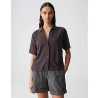 OPUS Kurzarmshirt Sajacki aus glattem Jersey mit Stretchkomfort Der überschnittene Arm sorgt für eine relaxte Silhouette