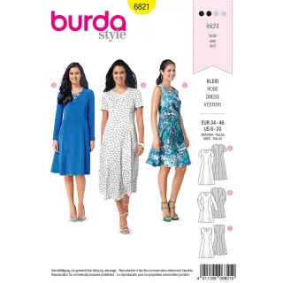 burda Schnitt 6821 "Kleid mit weitem Rock"