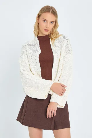 V-Ausschnitt Ribstrick-Cardigan