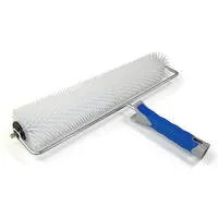 DEWEPRO Bodenlegerkelle DEWEPRO Hand-Stachelwalze 460mm breit, Stachellänge 20mm
