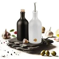 Veluxis Küchenorganizer-Set Essig & Öl Feinsteinzeug Flaschen-Set 2x 500ml + Ausgießer & Deckel, (Set), Made in Germany, 100% UV-Schutz, lebensmittelechte Materialien