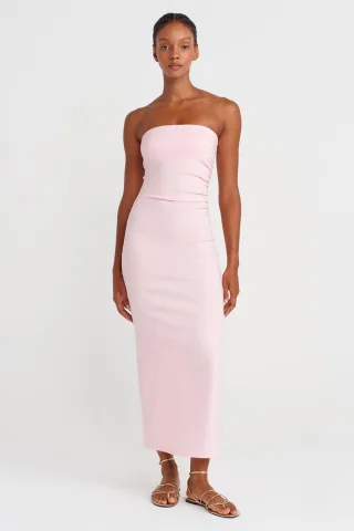 Trägerloses Bodycon-Midi-Kleid mit Schlitz