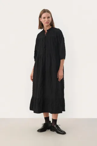 Kleid Gerade Passform black