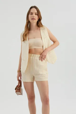 Gestreifte High-Waist-Shorts mit elastischem Bund