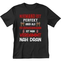 22Feels T-Shirt Feuerwehrmann Geschenk Männer Spruch Beruf Ausbildung Abschluss IN DEUTSCHLAND BEDRUCKT
