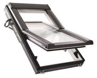 Roto Designo Quadro R68C K WD Schwingfenster aus Kunststoff mit Wärmedämmung