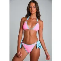 Moda Minx Triangel-Bikini-Top Amour (1-St), mit stilvollem Kontrast-Design und Steinbesatz