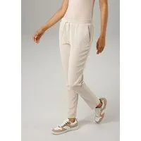Aniston CASUAL Schlupfhose aus trendigem, elastischen Cord