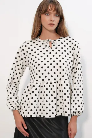 Punktemuster Crepe Bluse mit Schleifen-Detail