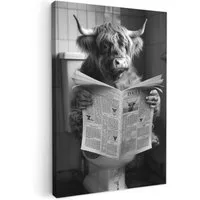 OneMillionCanvasses® Leinwandbild Scottish Highlander - Kuh - Zeitung - WC - Schwarz und weiß, Fotodruck (1 St), Badezimmer Deko, Bilder WC, Toilette Wanddeko 20x30 cm