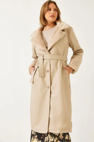 Faux-Fur-Detaillierter Langer Kunstleder-Trenchcoat