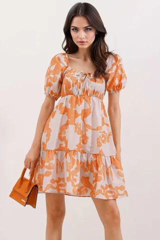 Mini-Kleid mit quadratischem Ausschnitt in A-Linie und Schleife